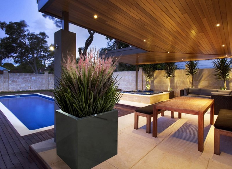 Open air Planter Sets – A Beautiful Decorative Addition That Is Sure to Impress!