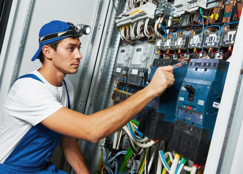 Try Choosing the best Electrician: Finer Options